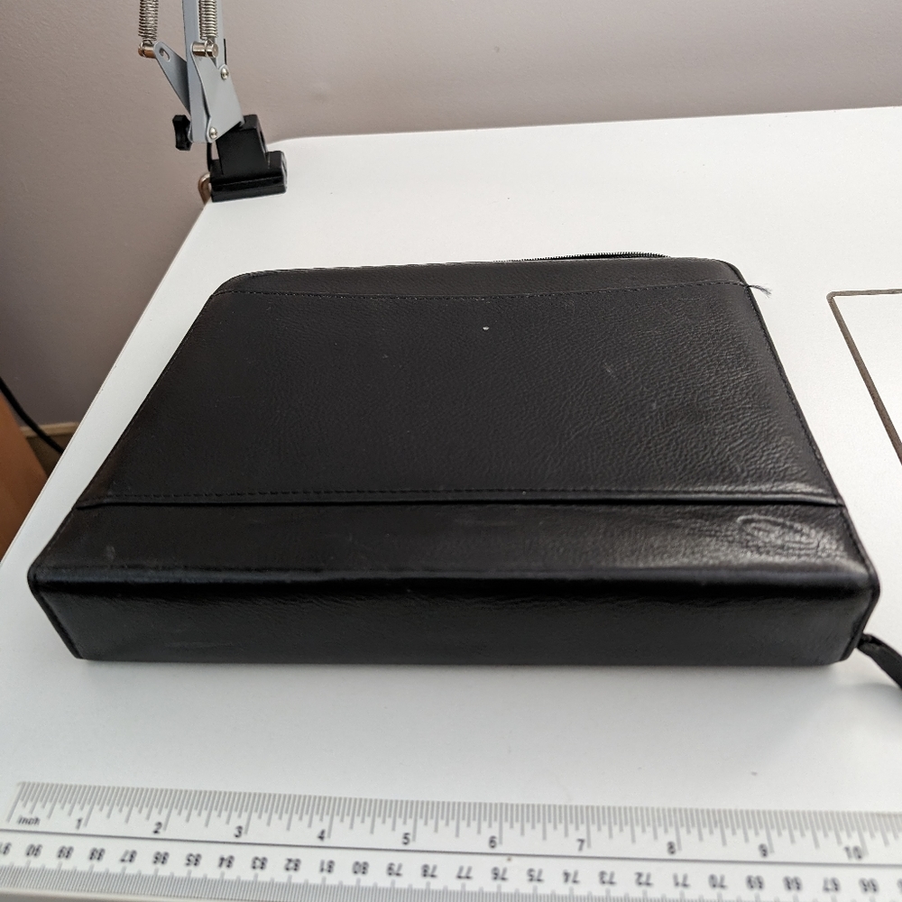 Vtg Black Leather At A Glance Planner Organizer  7 Rings 8.5" x 10.25" x2 "